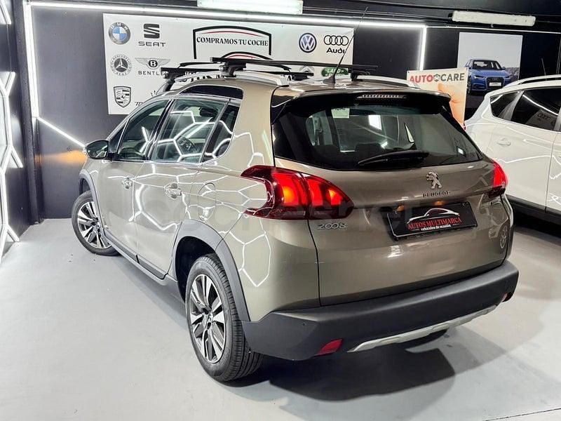 Usado Peugeot 2008 Allure 110 CV (80 kW) 2017 Beige SUV