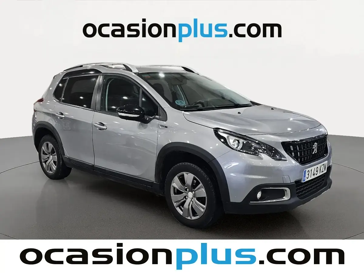 Usado Peugeot 2008 Signature Sky 82 CV (60 kW) 2019 Gris SUV
