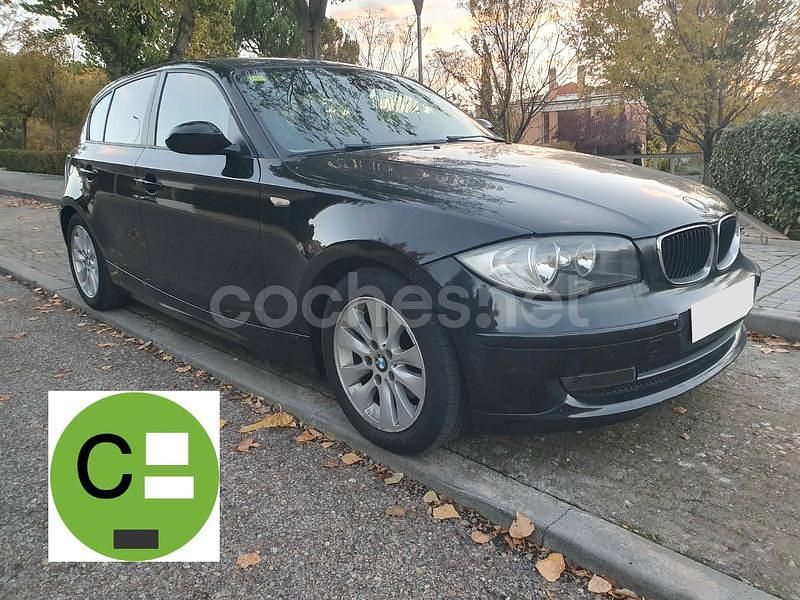 Usado BMW 118 129 CV (94 kW) 2007 Negro Utilitario