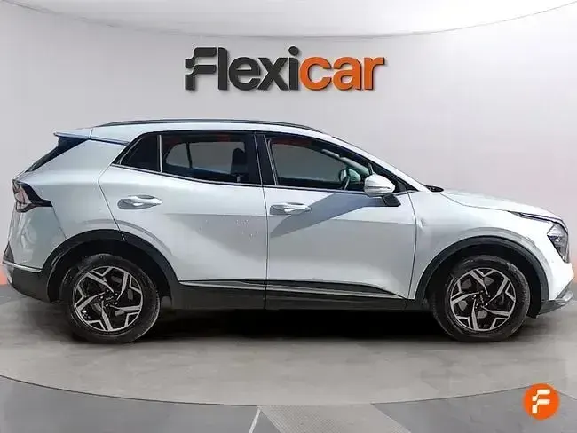 Usado Kia Sportage 136 CV (100 kW) 2023 Blanco SUV