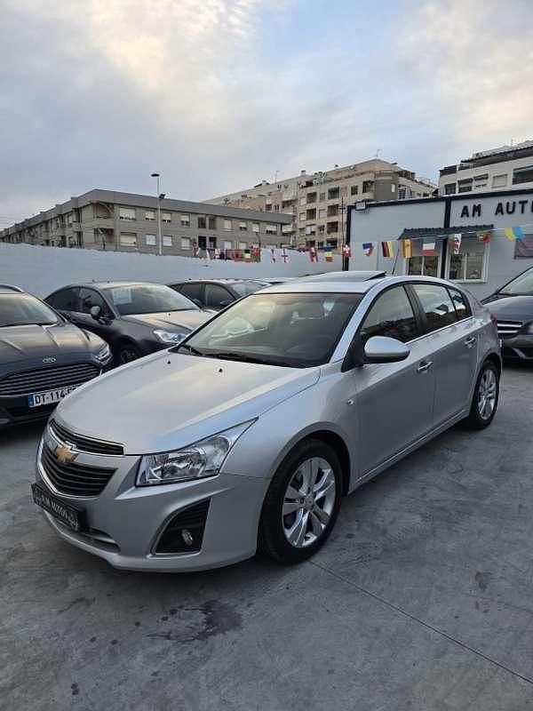Gris Usado 2013 Chevrolet Cruze LTZ Utilitario | 5950 € (Precio justo) - Imagen 1/4