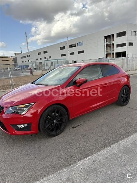 Usado Seat Leon SC FR 180 CV (132 kW) 2014 Rojo Utilitario