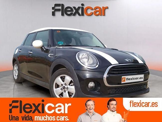 Usado Mini Cooper D 116 CV (85 kW) 2017 Negro Utilitario