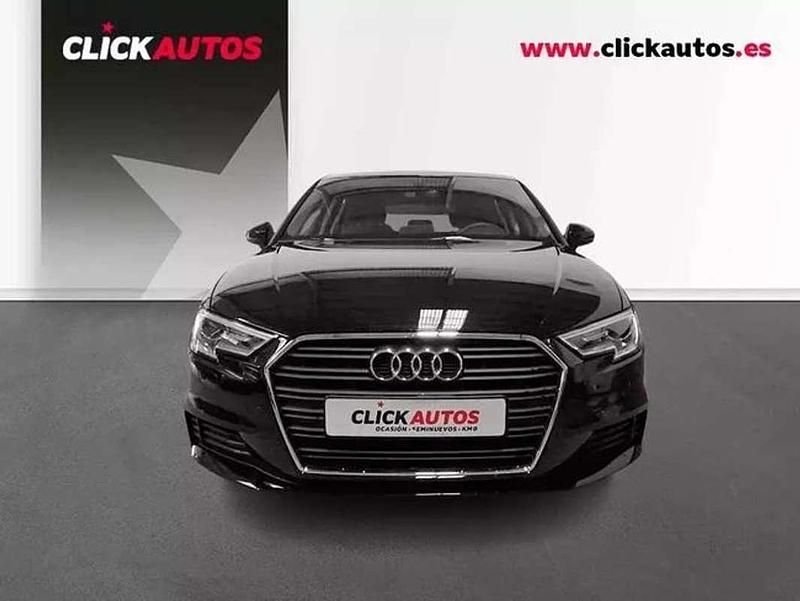 Usado Audi A3 Comfort 151 CV (111 kW) 2020 Negro Berlina