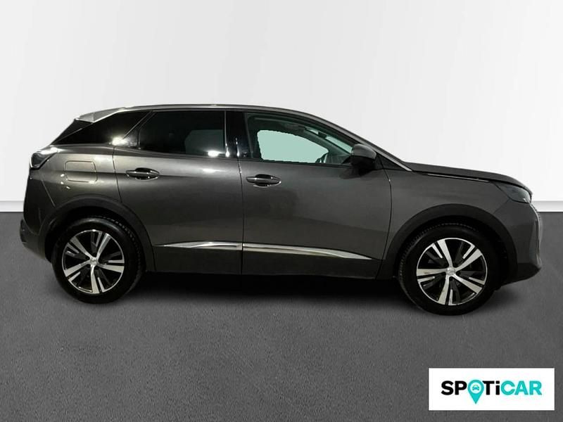 Usado Peugeot 3008 Active 130 CV (95 kW) 2020 Gris SUV
