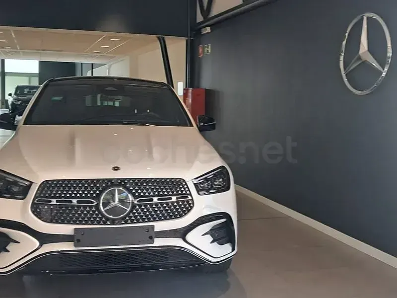 Nuevo Mercedes GLE350 de 333 CV (244 kW) 2026 Blanco SUV