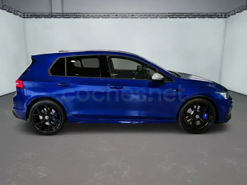Usado VW Golf VIII R 333 CV (244 kW) 2024 Azul Berlina