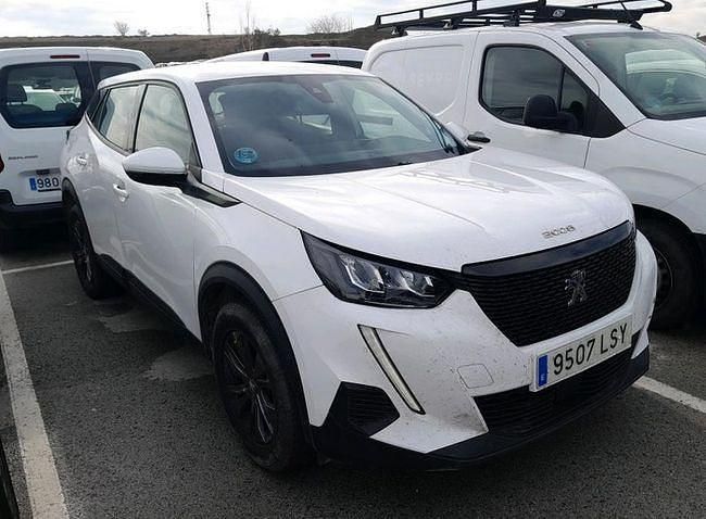 Blanco Usado 2021 Peugeot 2008 Active SUV | 11.650 € (Super precio) - Imagen 1/2