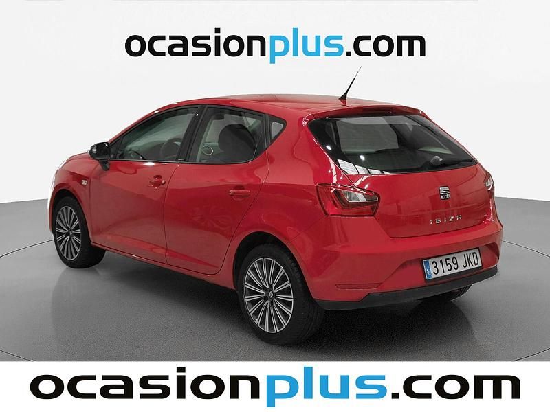 Käytetty Seat Ibiza CONNECT 75 HP (55 kW) 2015 Punainen Viistoperä