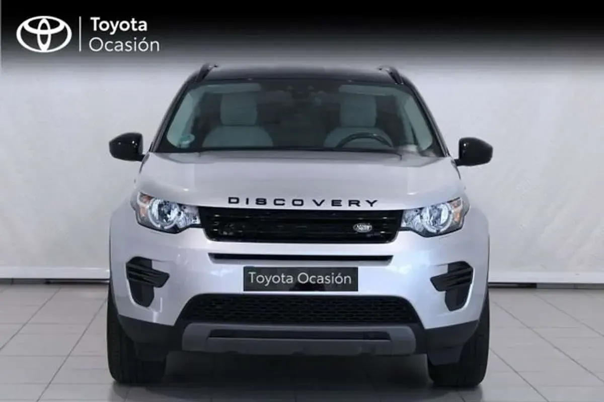 Usado Land Rover Discovery Sport SE 182 CV (133 kW) 2019 Gris SUV