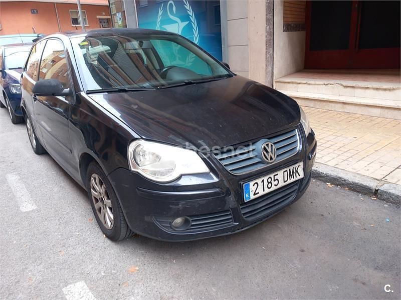 Negro Usado 2005 VW Polo Advance Berlina | 3000 € (Precio justo) - Imagen 1/4