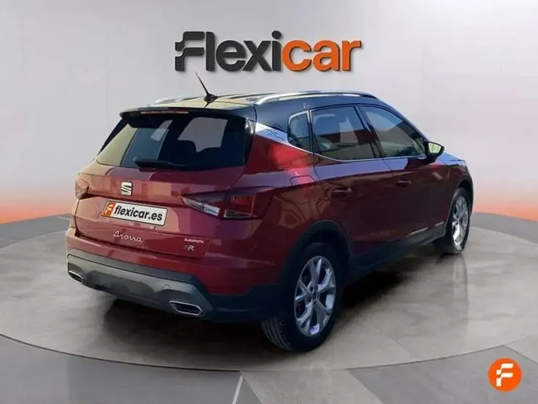 Usado Seat Arona FR 150 CV (110 kW) 2023 Rojo SUV
