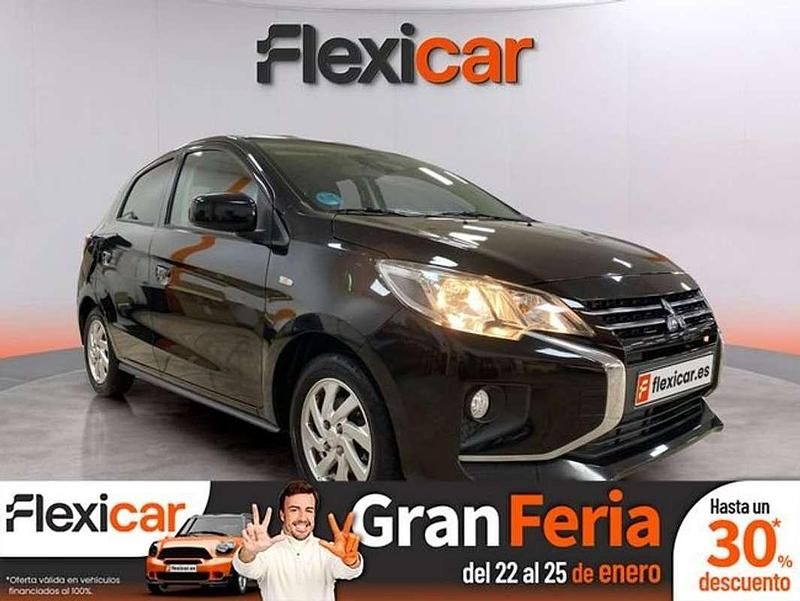 Negro Usado 2021 Mitsubishi Space Star Motion Utilitario | 10.790 € (Precio justo) - Imagen 1/4