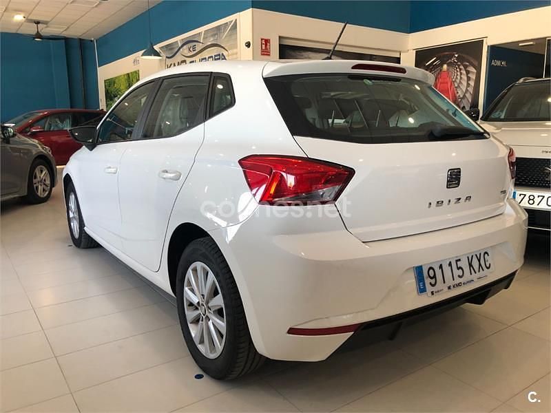 Usado Seat Ibiza Style 90 CV (66 kW) 2019 Blanco Utilitario