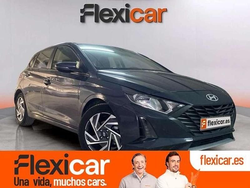 Usado Hyundai i20 84 CV (61 kW) 2024 Azul Utilitario