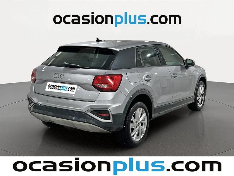 Usado Audi Q2 Advanced Plus 150 CV (110 kW) 2023 Gris plata SUV