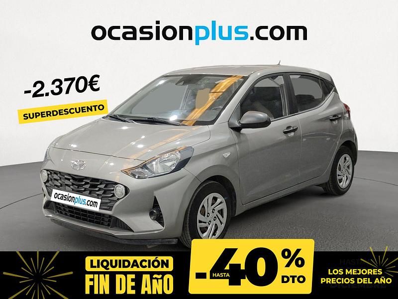 Gris / plata Usado 2022 Hyundai i10 Utilitario | 9990 € (Precio justo) - Imagen 1/4