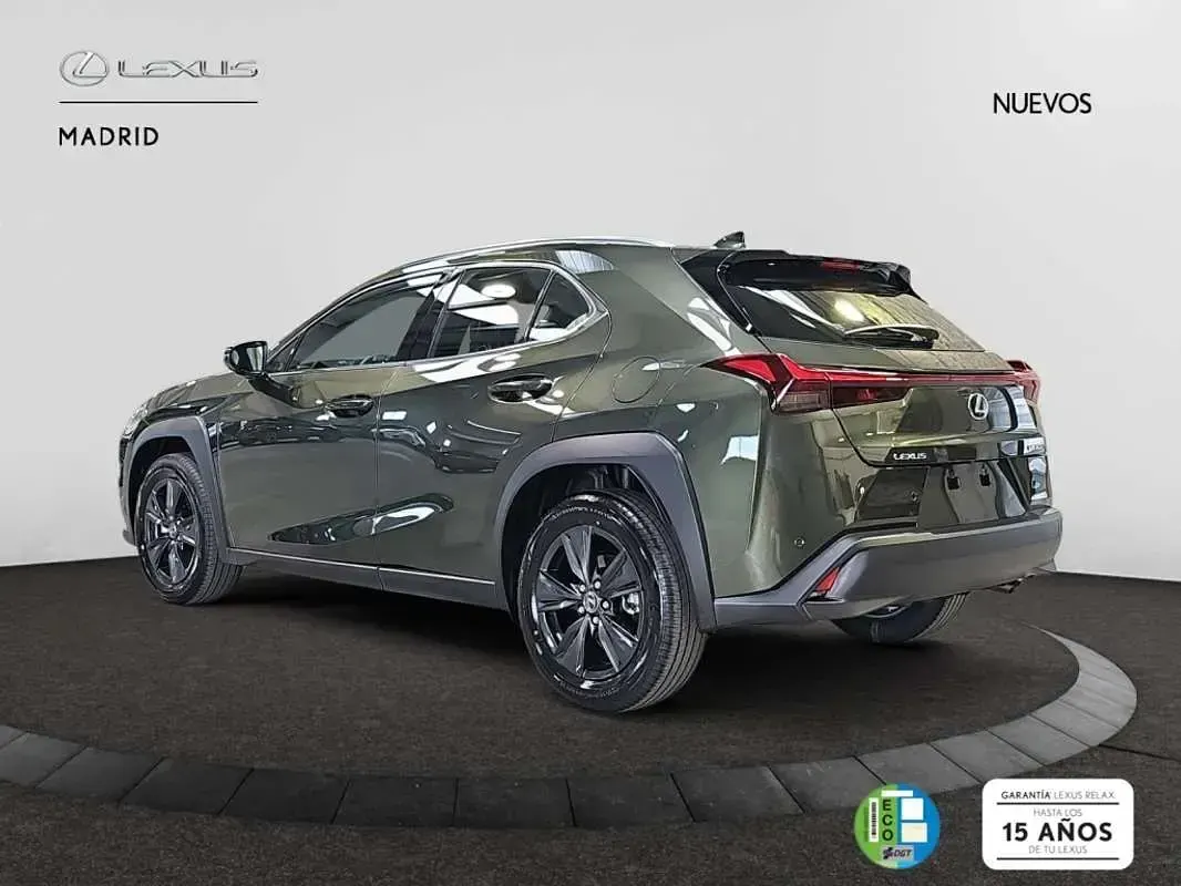 Nuevo Lexus UX 300h 199 CV (146 kW) 2026 Verde SUV