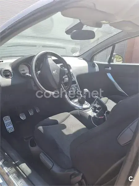 Usado Peugeot 308 CC Active 112 CV (82 kW) 2012 Gris / plata Descapotable