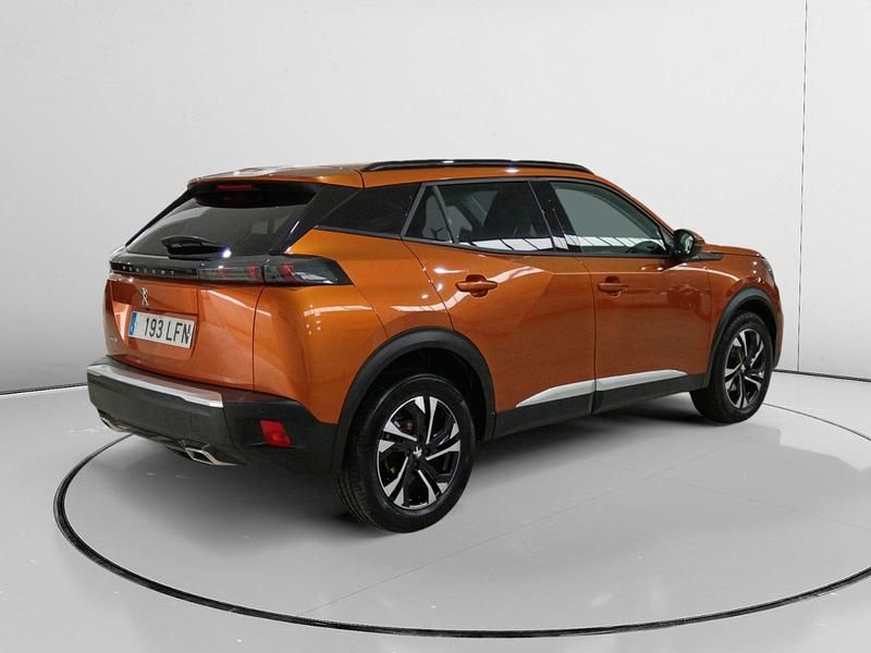 Usado Peugeot 2008 Allure 131 CV (96 kW) 2020 SUV