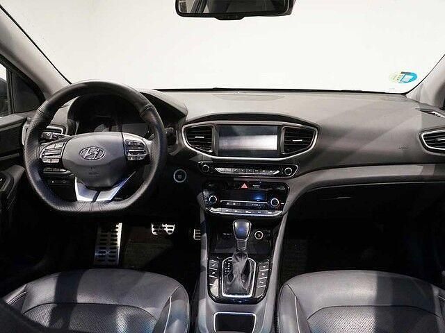 Usado Hyundai Ioniq 141 CV (103 kW) 2018 Gris Utilitario
