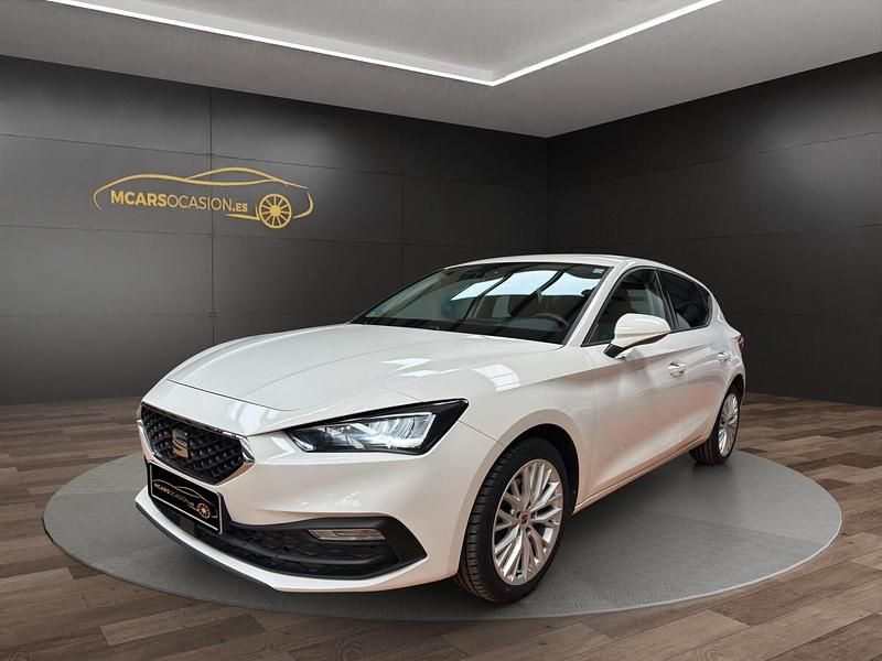 Usado Seat Leon Style 116 CV (85 kW) 2021 Blanco Utilitario