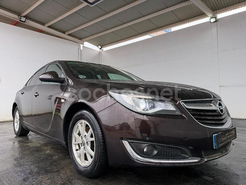 Usado Opel Insignia Expression 120 CV (88 kW) 2015 Negro Berlina