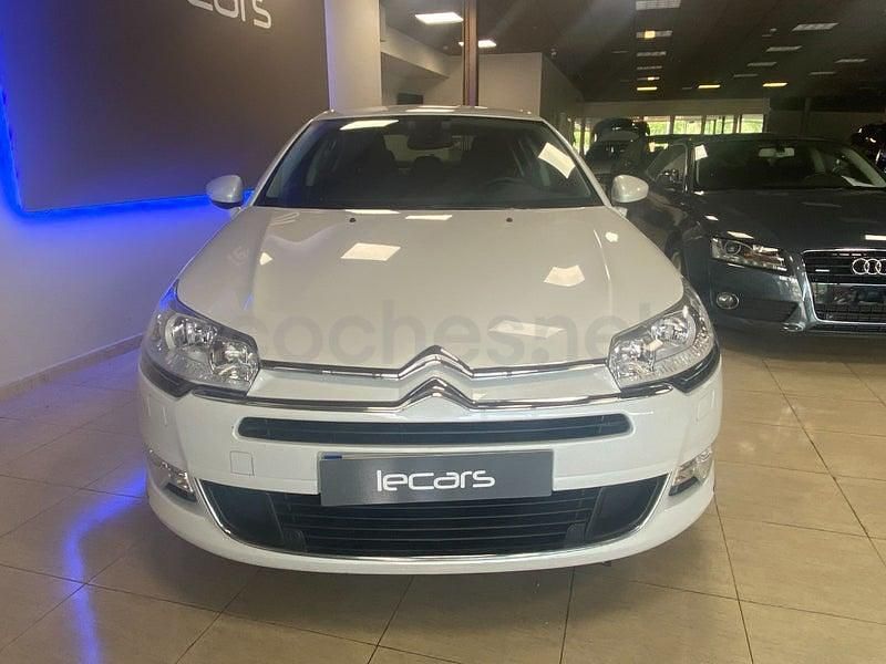 Usado Citroën C5 140 CV (102 kW) 2014 Blanco Berlina