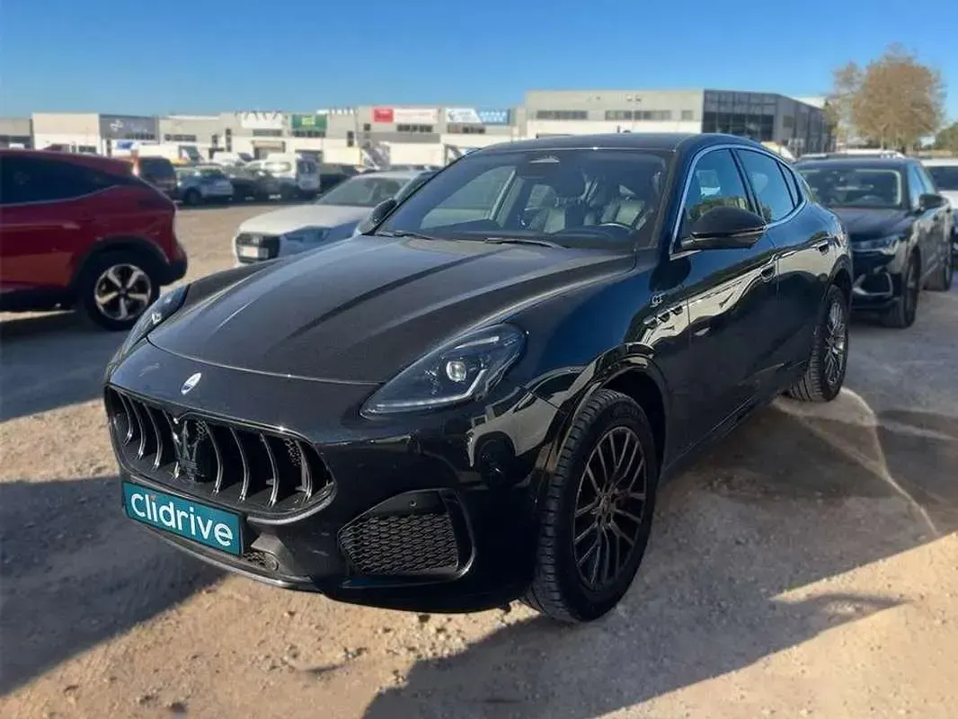 Usado Maserati Grecale GT 300 CV (220 kW) 2023 Negro SUV