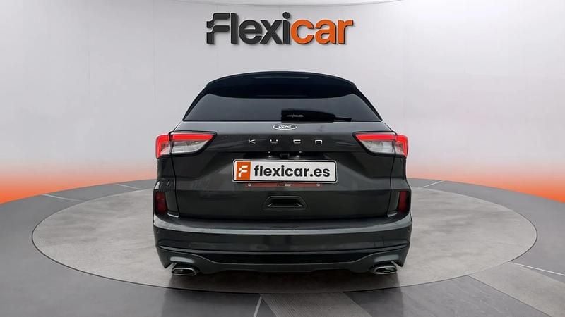 Usado Ford Kuga ST-Line 120 CV (88 kW) 2024 Gris SUV