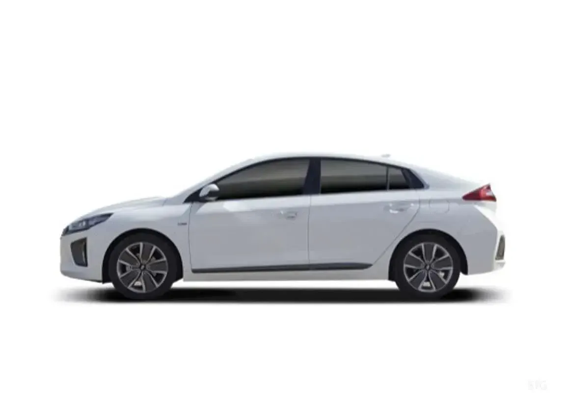 Usado Hyundai Ioniq 141 CV (103 kW) 2017 Negro Utilitario