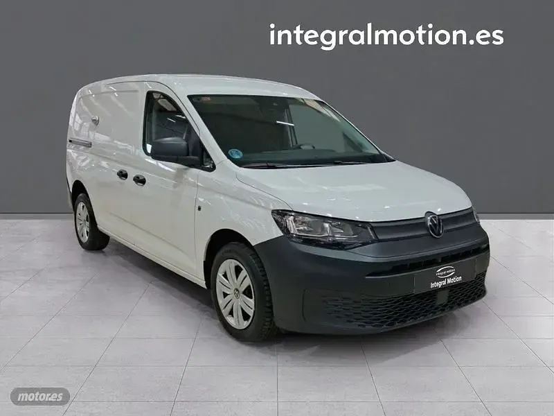 Usado VW Caddy Maxi 102 CV (75 kW) 2021 Blanco Monovolumen