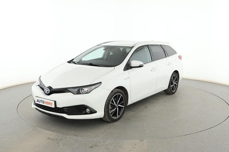 Blanco Usado 2018 Toyota Auris Touring Sports Edition Familiar | 16.499 € (Precio justo) - Imagen 1/3