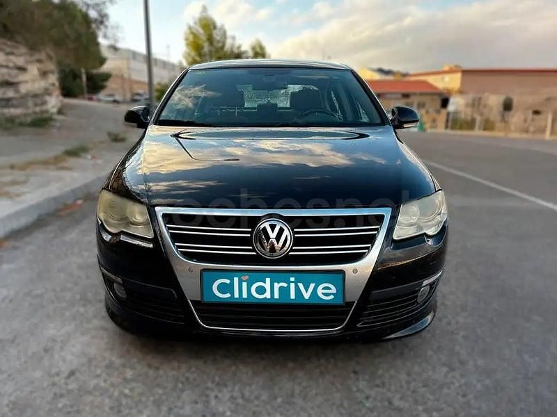 Usado VW Passat R-line 170 CV (125 kW) 2008 Negro Berlina