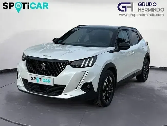 Usado Peugeot 2008 GT 130 CV (95 kW) 2022 Blanco SUV