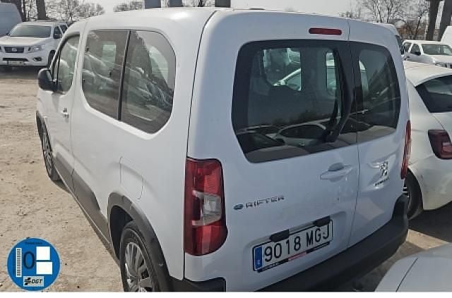 Usado Peugeot e-Rifter Active 100 kW (136 CV) 2023 Monovolumen