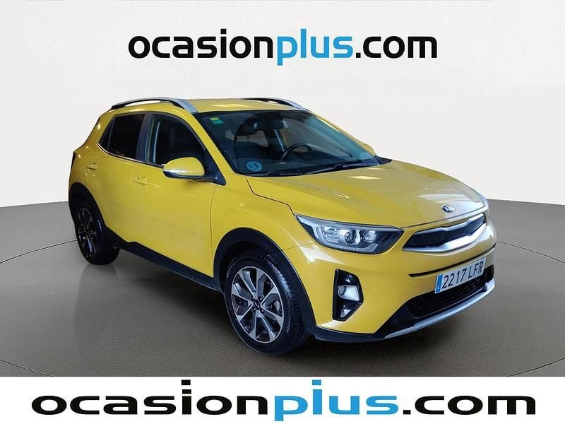 Usado Kia Stonic 100 CV (73 kW) 2020 Amarillo SUV