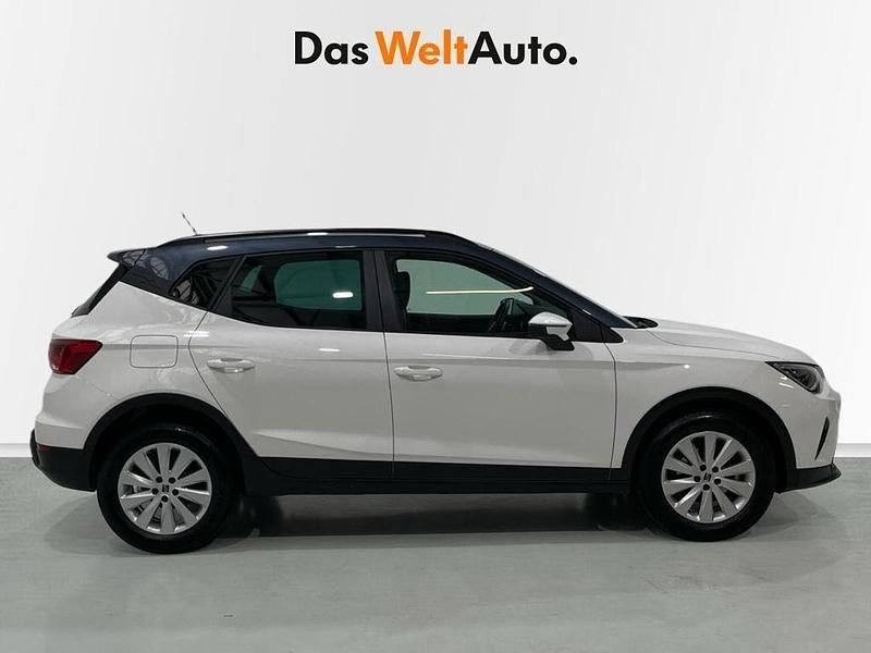 Usado Seat Arona Style 115 CV (84 kW) 2025 Blanco SUV