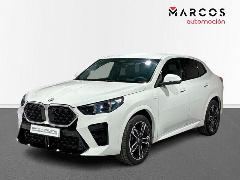 Blanco Usado 2024 BMW X2 Comfort Edition SUV | 44.300 € - Imagen 1/4