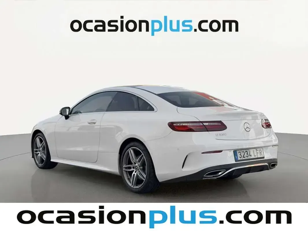 Usado Mercedes E350 AMG 299 CV (219 kW) 2020 Blanco Coupe