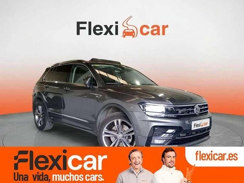 Amarillo Usado 2017 VW Tiguan Sportline SUV | 24.490 € (Un poco caro) - Imagen 1/4