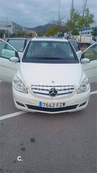 Usado Mercedes B200 193 CV (141 kW) 2008 Blanco Monovolumen
