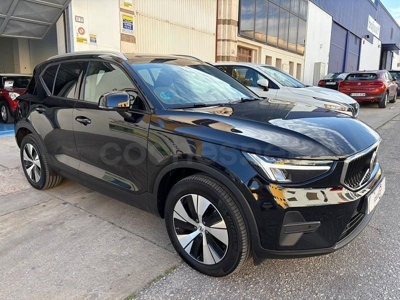 Usado Volvo XC40 Core 163 CV (119 kW) 2025 Negro SUV