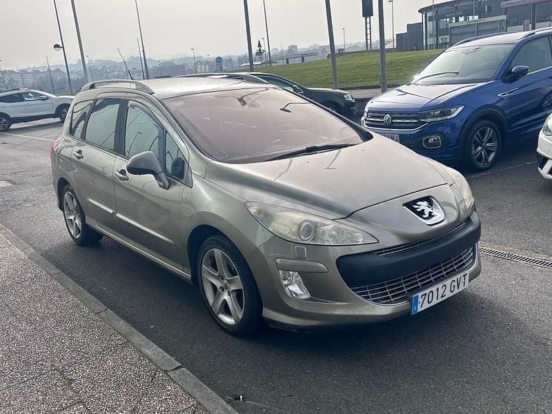 Usado Peugeot 308 SW Premium 156 CV (114 kW) 2010 Beige Familiar
