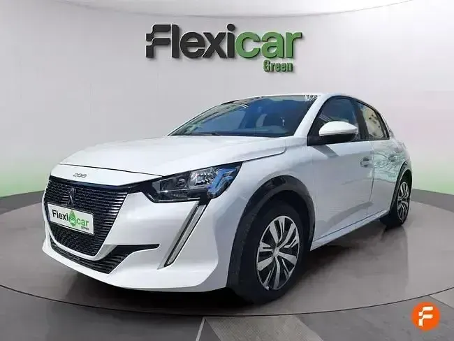 Usado Peugeot e-208 Active 100 kW (136 CV) 2022 Blanco Utilitario
