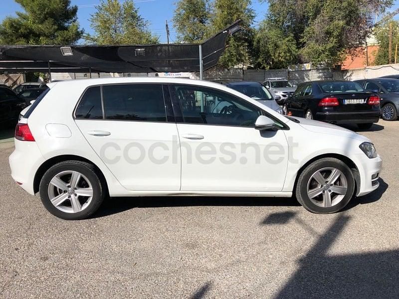 Usado VW Golf VII Advance 110 CV (80 kW) 2016 Blanco Berlina