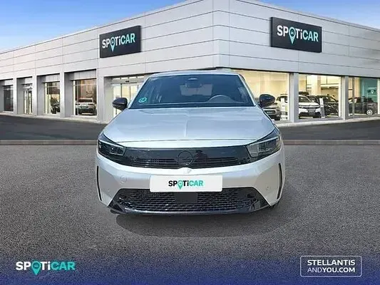 Usado Opel Corsa 100 CV (73 kW) 2026 Plateado Utilitario