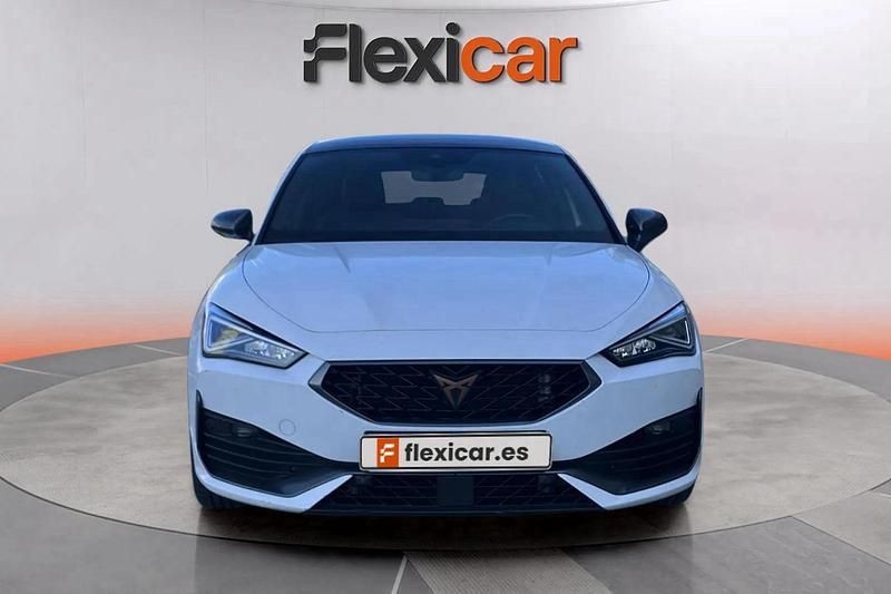 Usado Cupra Leon 150 CV (110 kW) 2024 Blanco Berlina