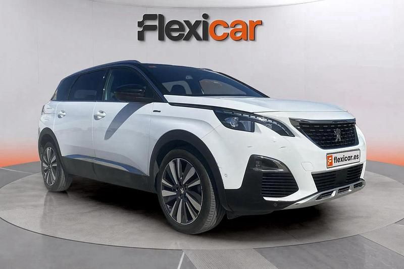 Blanco Usado 2019 Peugeot 5008 GTi Monovolumen | 15.490 € (Precio justo) - Imagen 1/4