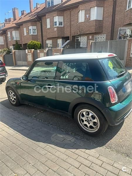 Usado Mini ONE 90 CV (66 kW) 2005 Verde Utilitario